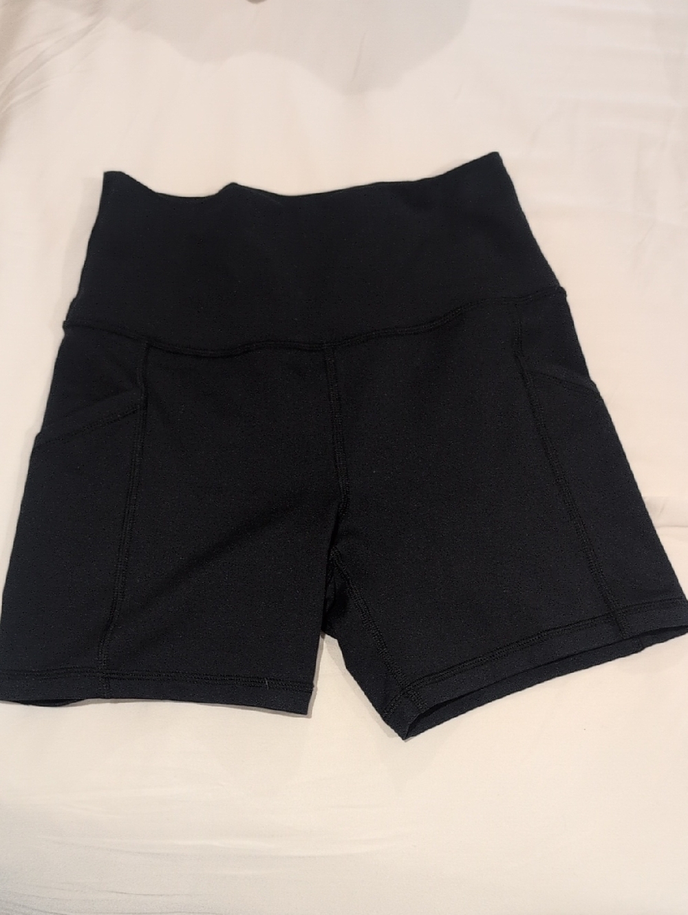 Women’s High-Waist Black Active Shorts American Eagle